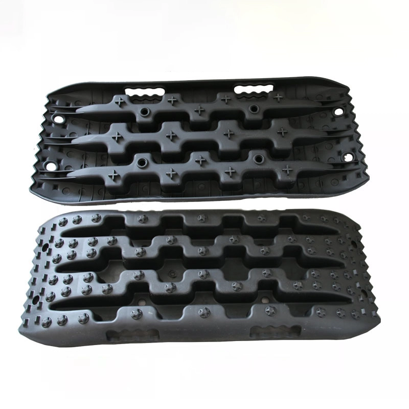 Premium Nylon Traction Boards Black Pair Front View premium nylon traction boards, front view, ideal for off-road recovery